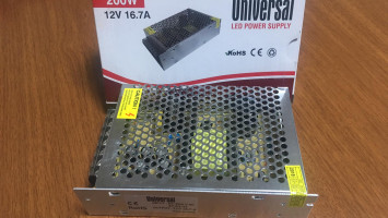 İç Mekan Universal 200W 16,50A Adaptör